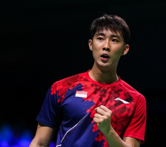 也折射出阿 也折射出阿