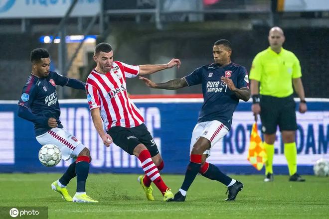 宾首次在国 宾首次在国