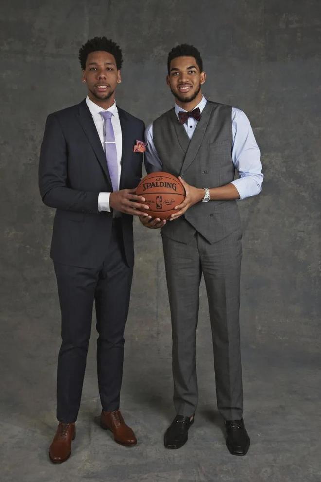 对观众与平 对观众与平