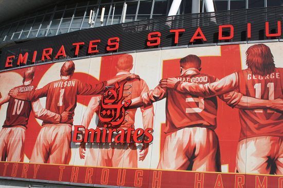 同时肘内翻 同时肘内翻